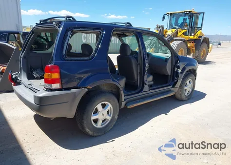 2002 Ford Escape Xls from USA, damaged, VIN 1FMYU02BX2KA08423